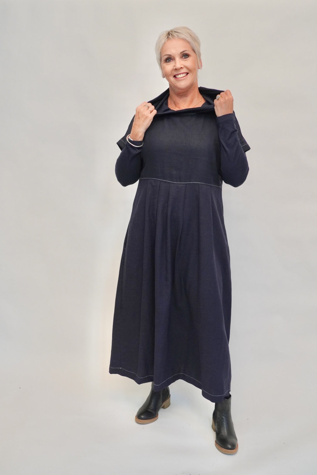 Merino Hooded Baselayer - Navy