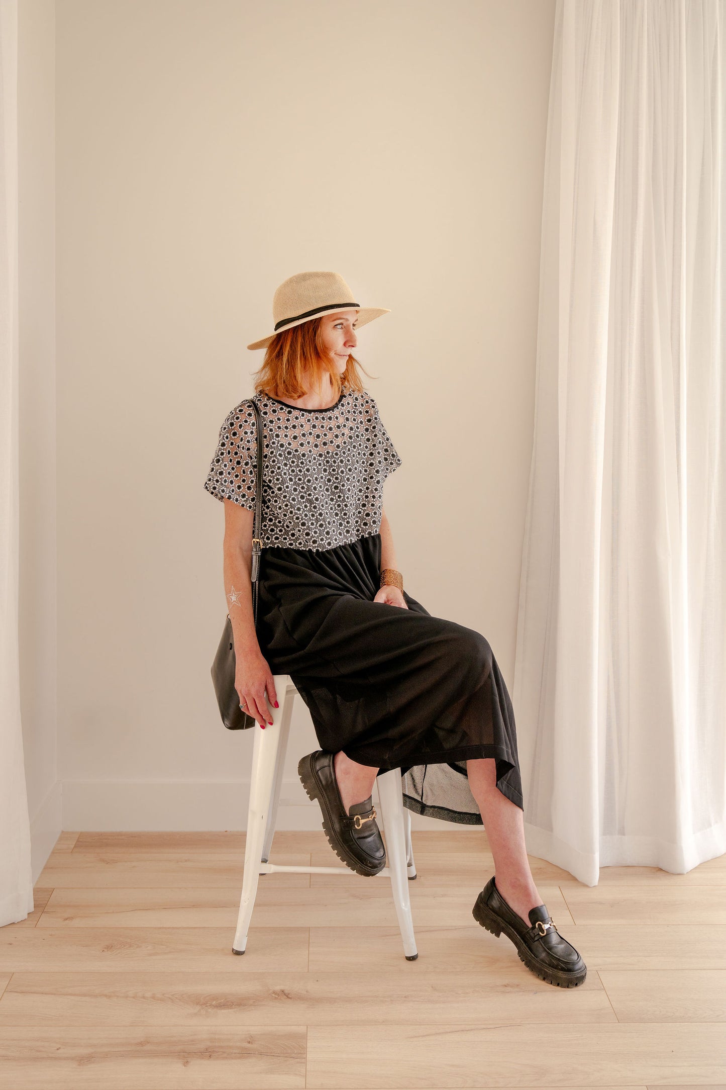 Shades of Rosie - Daisy