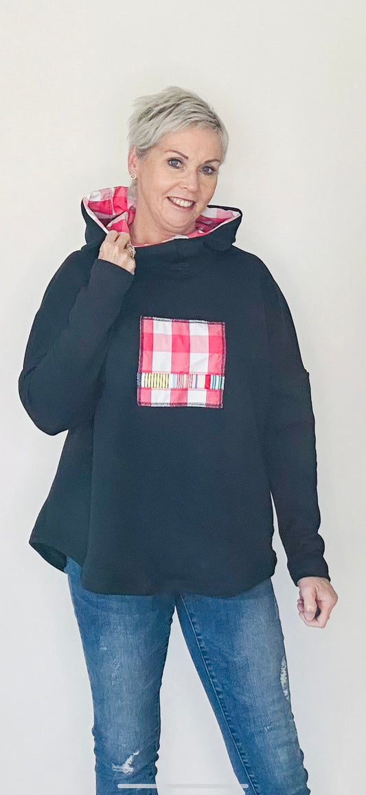 Goodie Hoodie - Navy Pink Check