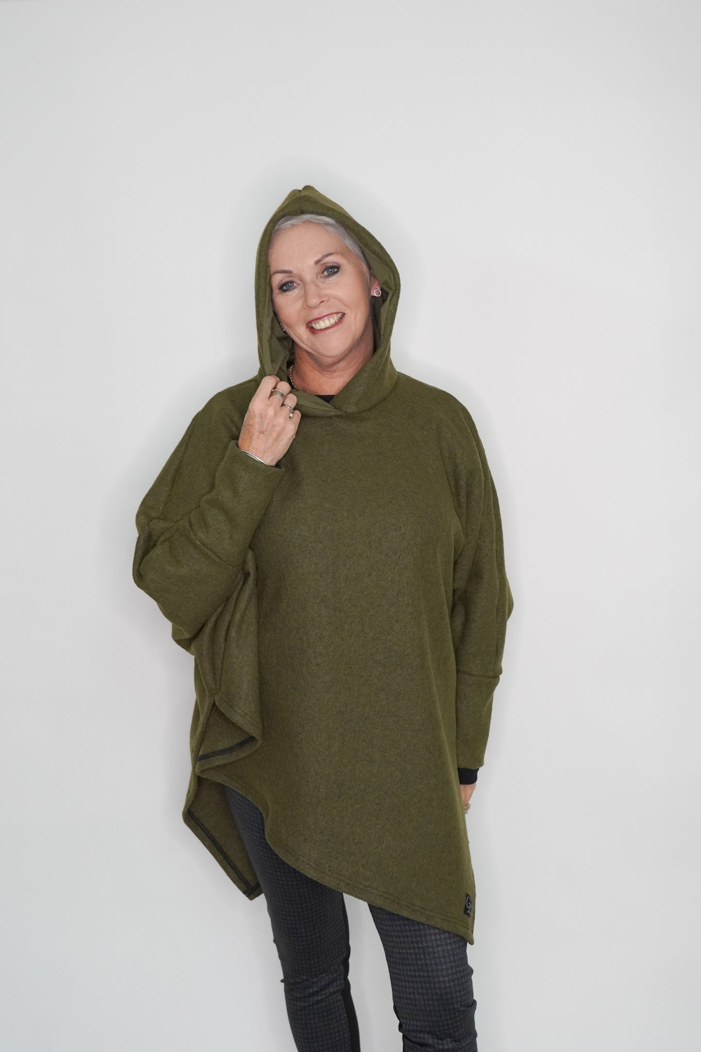 Hooded Poncho -Moss